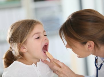 Vergrößerte Mandeln bei Kindern